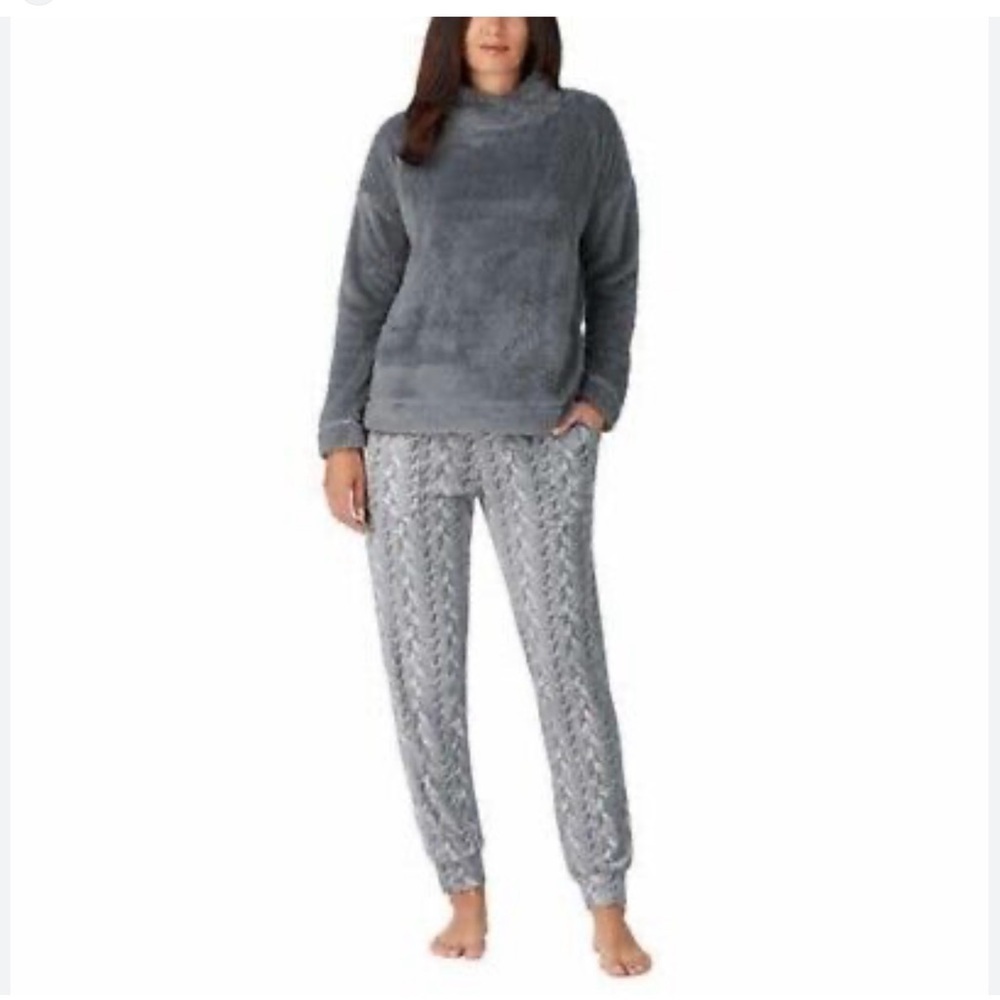 Jane and Bleecker Ladies Cozy Fleece Gray Lounge Pajama Set size large